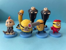 Choco Egg Minions Capsule Figure Set 7 Figurine da Collezione Pronte all'uso