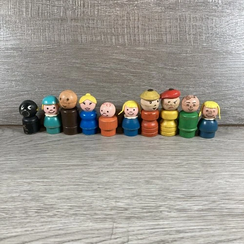 Vintage Fisher Price Little People Lot Of 10 Figures Some Wooden Some Plastic