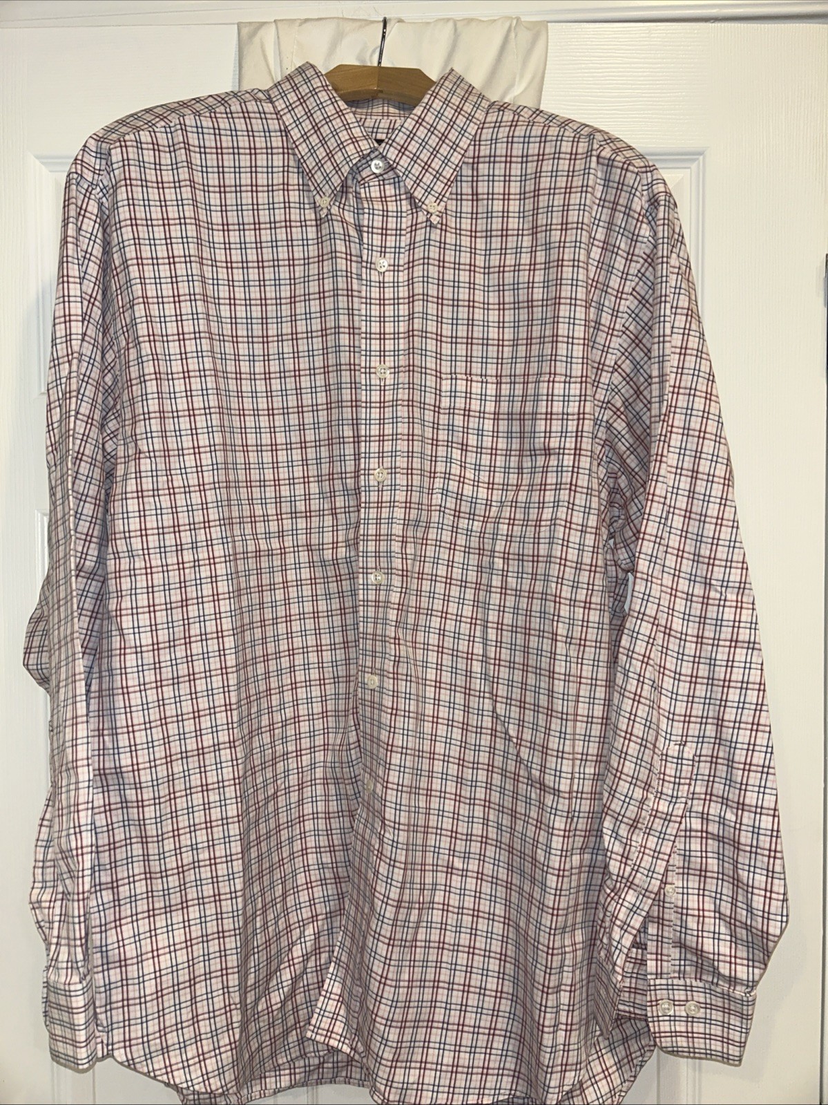 Men’s Brooks Brothers Button Down Shirt/ Size L