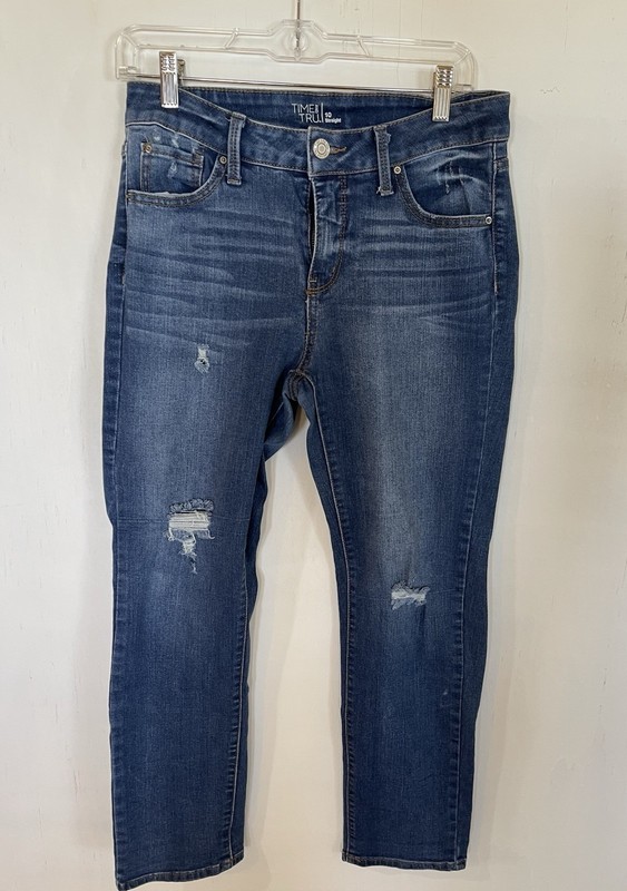 Time And Tru Women’s Jeans Sz 10 Straight Leg Distressed