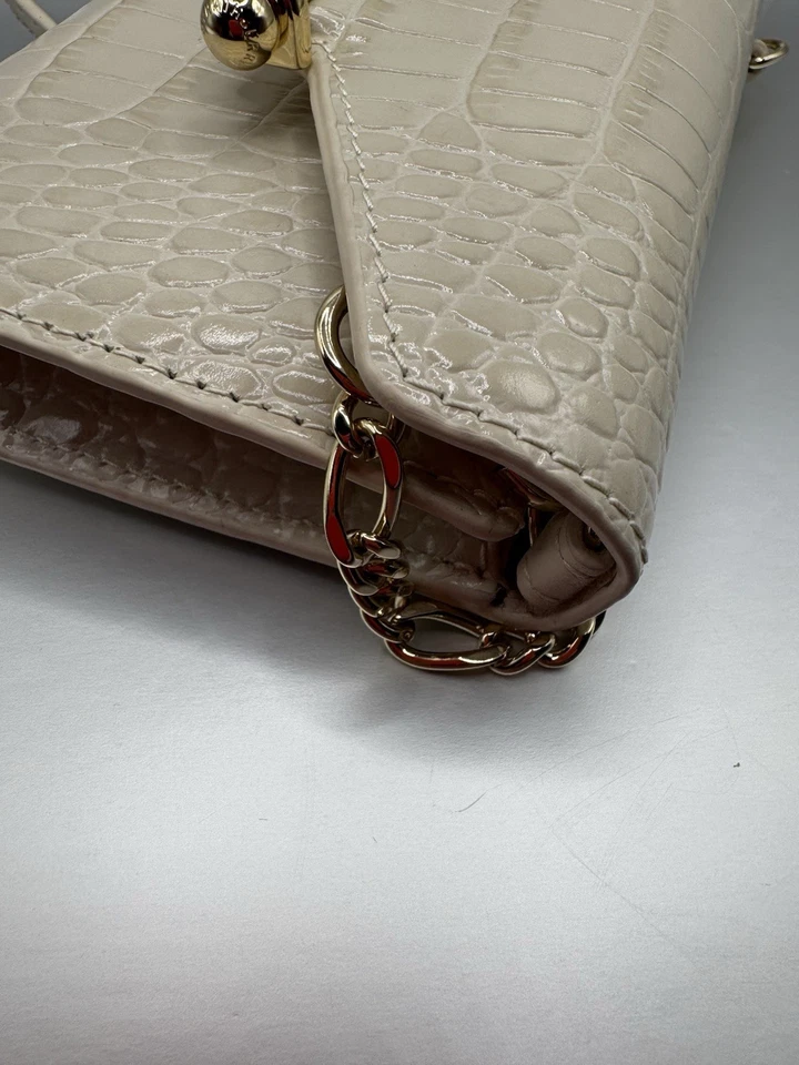 strathberry Wallet On Chain Off White Color - Image 4 of 4