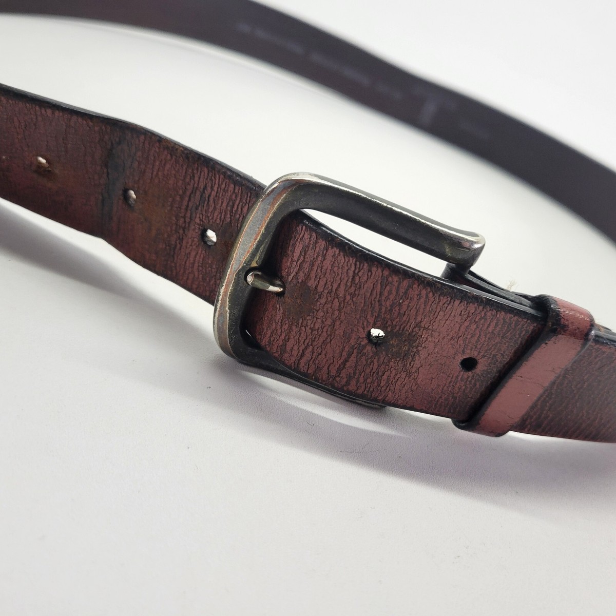 Levis Leather Belt 42 Strauss & Co. Distressed Red Brown Levis Leather Belt 42 Strauss & Co. Distressed Red Brown