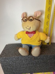 VTG 1995 Arthur the Aardvark Plush Doll - Marc Brown PBS - Eden Stuffed Toy 10”
