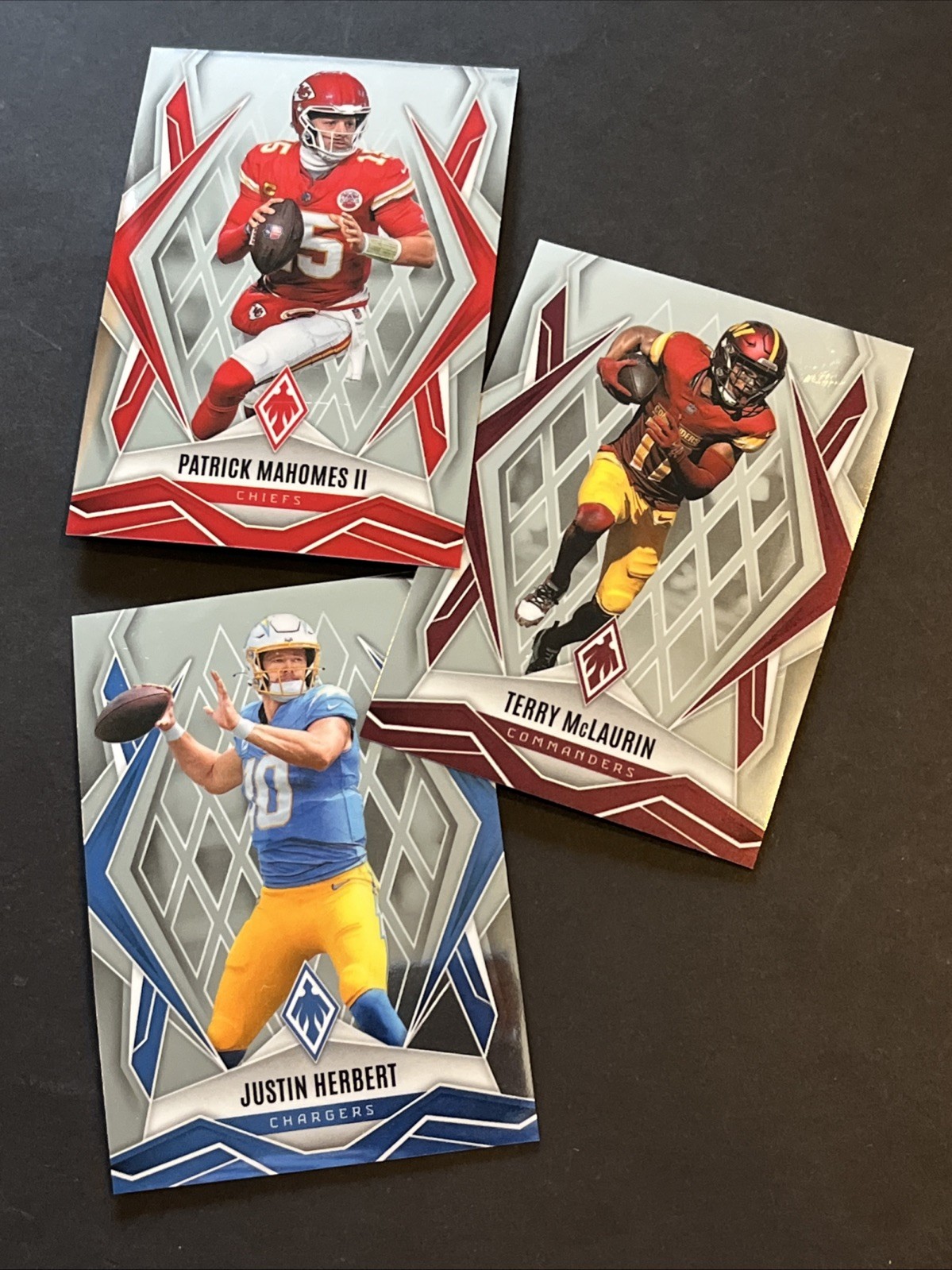 2025 Panini Phoenix Football Base 1-250 50% off 4 or more you pick BX034