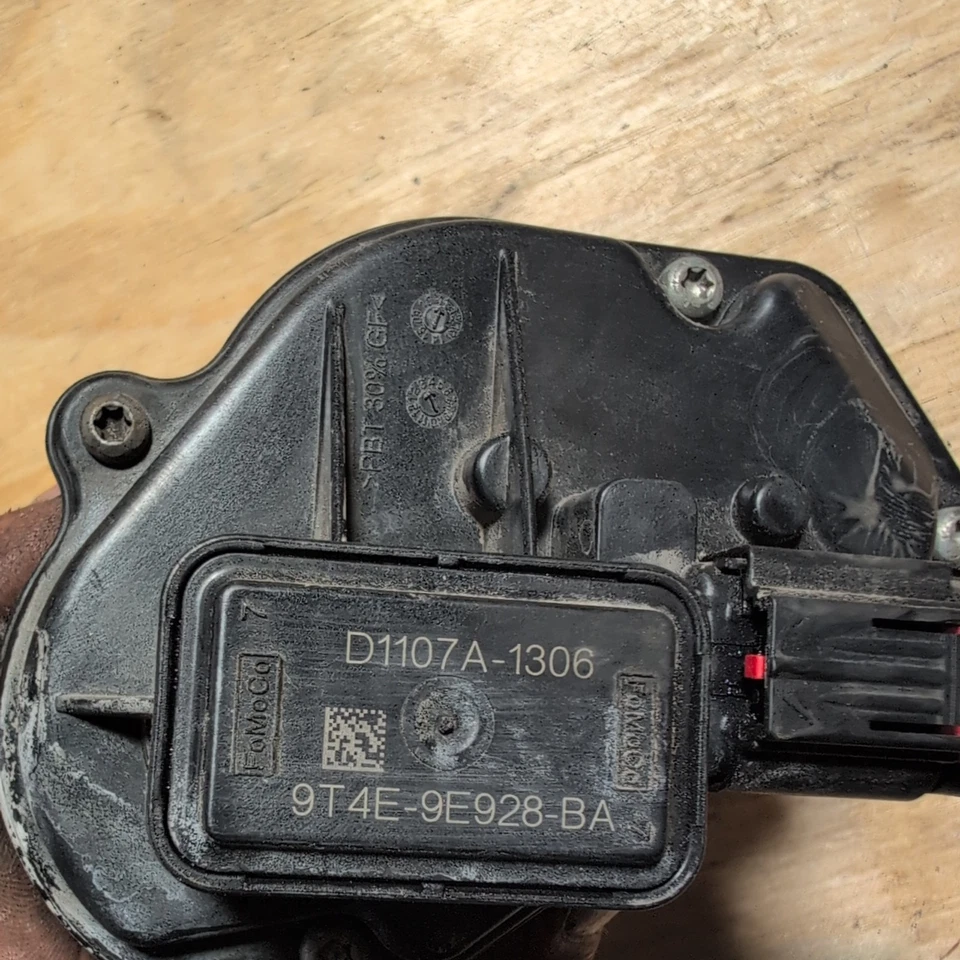 ✅Cuerpo del acelerador Lincoln MKS 2009-2015 3,7 L V6 OEM 7T4E-9F991-GA✅ Foto 2 de 3