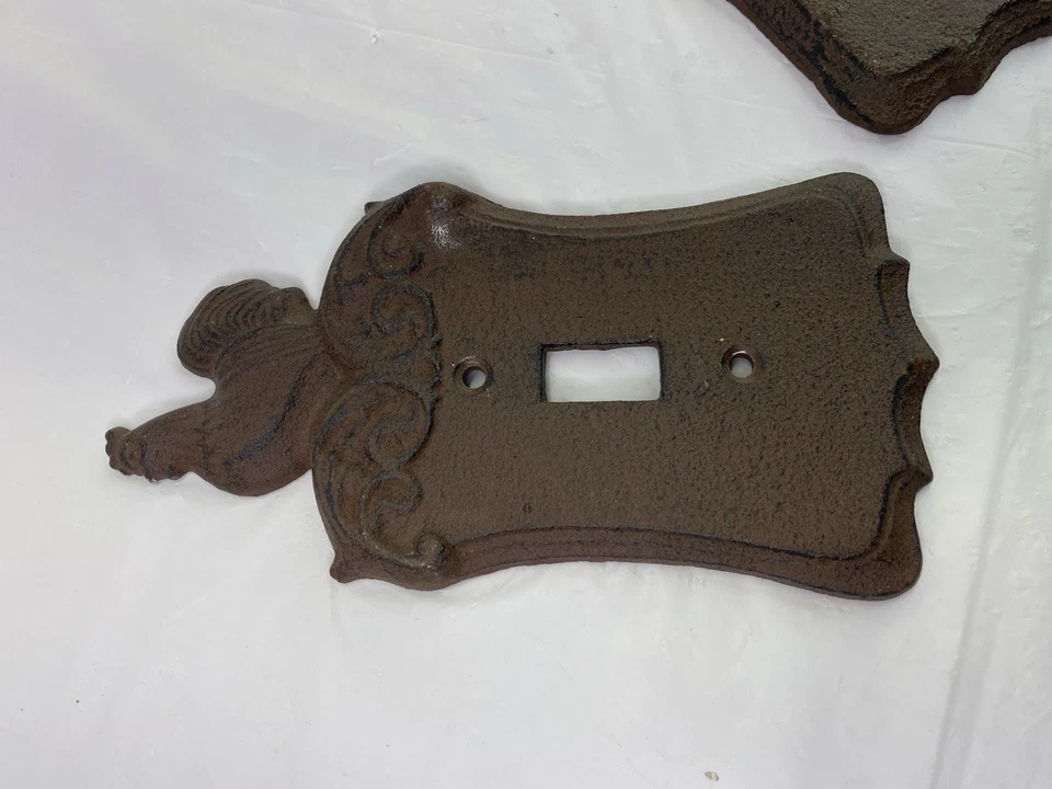 DE COLECCIÓN (2) Interruptor de Luz de Hierro Forjado Cubierta Gallo Pollo con Pergamino Trabajo Hierro Fundido Foto 3 de 4