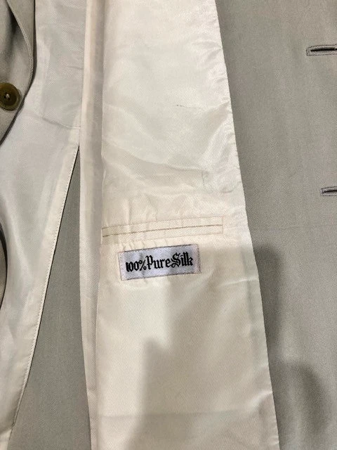 Statements Light Taupe 100% Silk Blazer 42 Short - Imagem 4 de 4