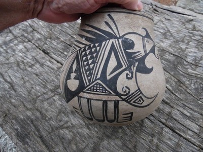 Unsure? Nampeyo of Hano Bird Motif Sikyatki  Hopi-Tewa Pottery Jar ca 1930 6 1/2