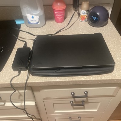 ASUS TUF F17 17.3'' Gaming Laptop With Protective Case And Original Charger ￼