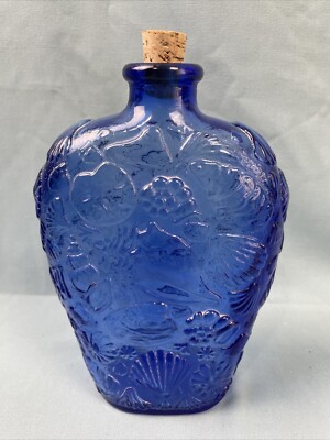 Kobalt Blue Seashell Design With Cork