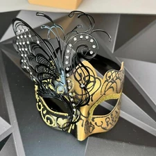 Butterfly Women Masquerade Mask  Glitter Halloween/Party/Ball (Black & Gold)