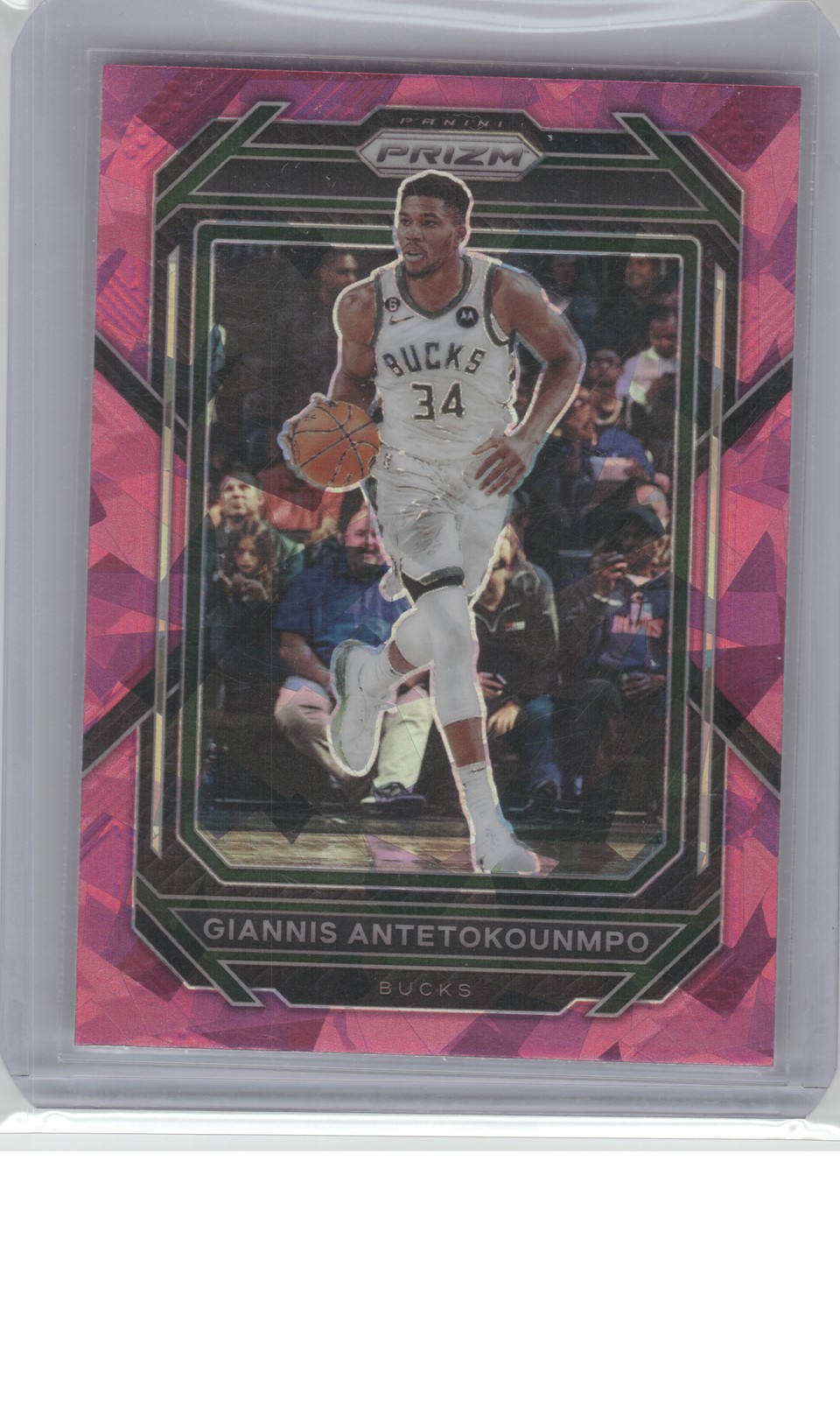 2022-23 Panini Prizm #96 Giannis Antetokounmpo Prizms Pink Ice B3R1C25