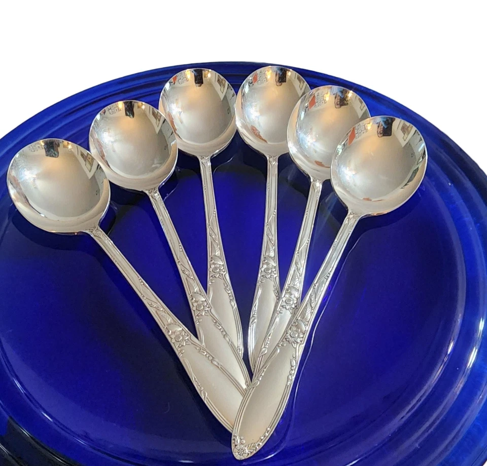 6 Rogers 1881 Oneida Chateau GUMBO Soup Spoons Set Silverplate Triple Plate - Image 4 of 4