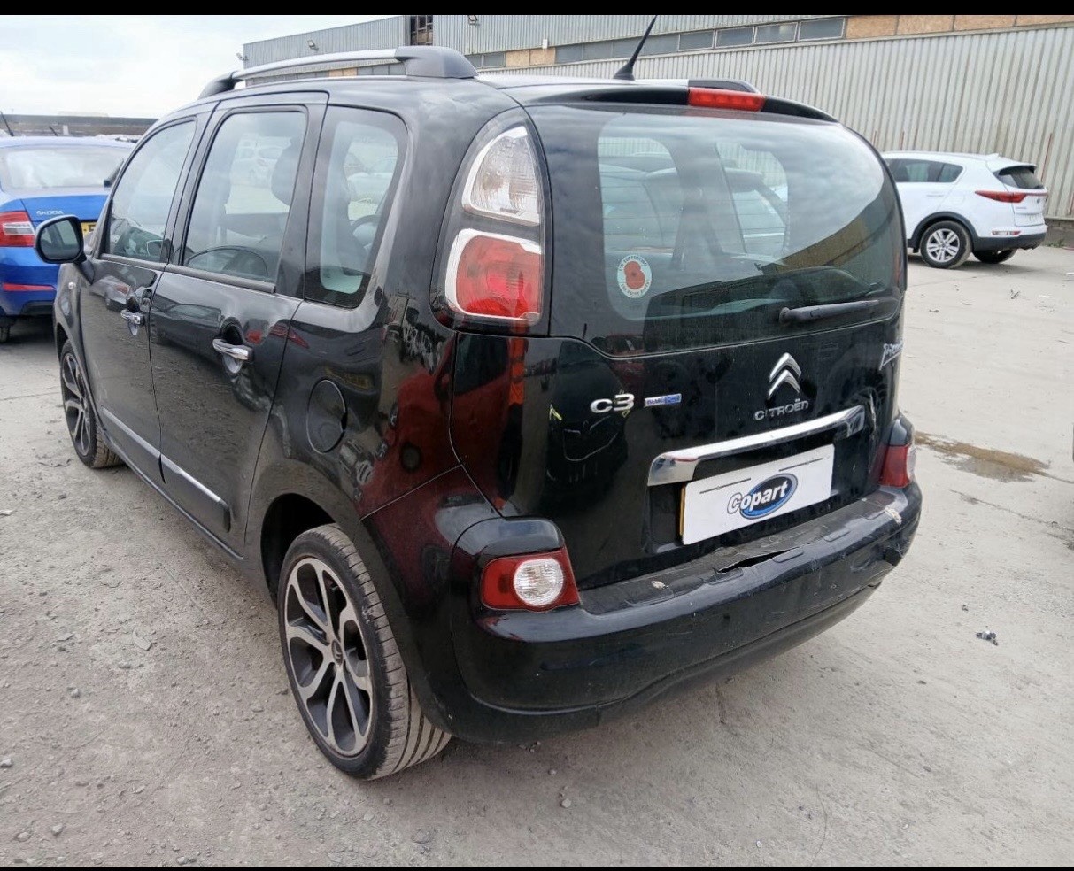 Picture 4