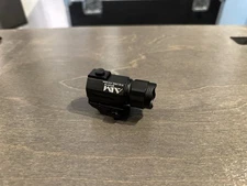 AIM SPORTS 220lm LED Light w/ Quick Release Picatinny Rail Mount - Black