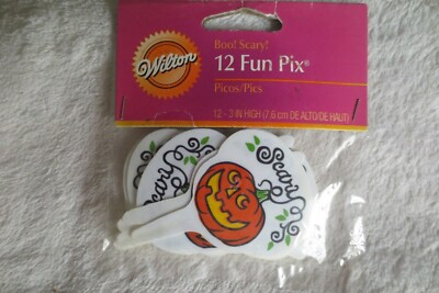 Wilton Halloween Cupcakes, Cake Pix Favor Topper