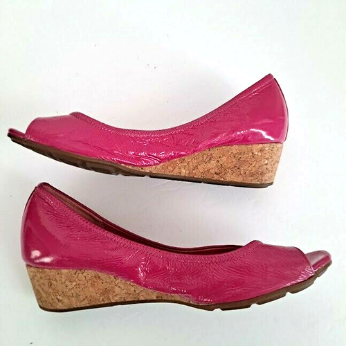 Vintage Cole Haan NAir Size 8 Bubblegum 