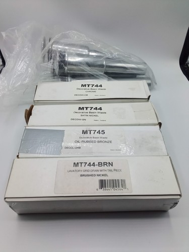 Posten 9 geöffnete Box verschiedene Mountain Plumbing MT744 MT745 ? Toilettenablauf - Bild 1 von 4