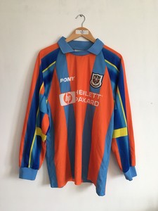 retro tottenham goalkeeper shirt