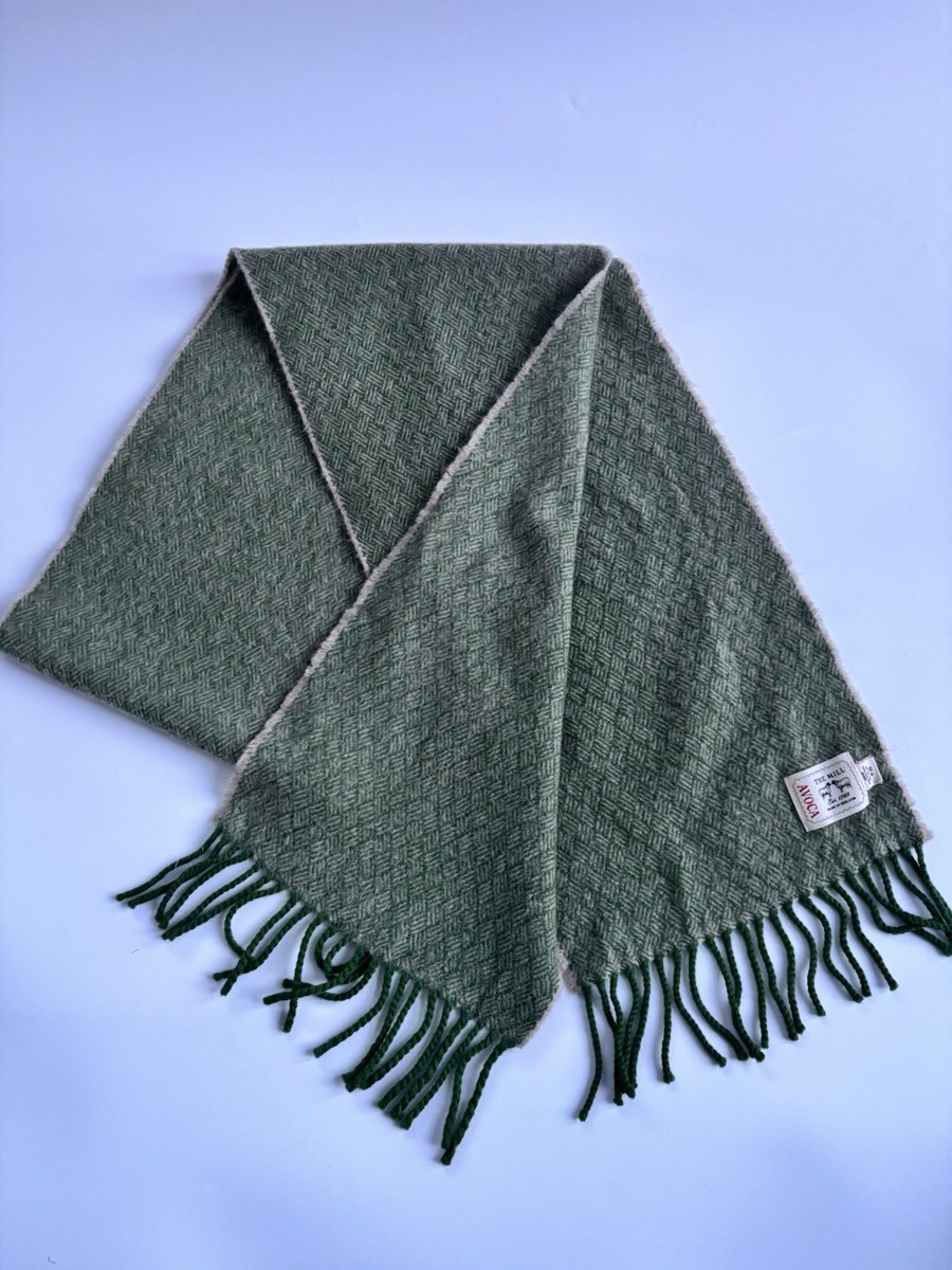 Avoca The Mill Ireland 100% Pure New Wool Scarf 9x70 Fringe Green