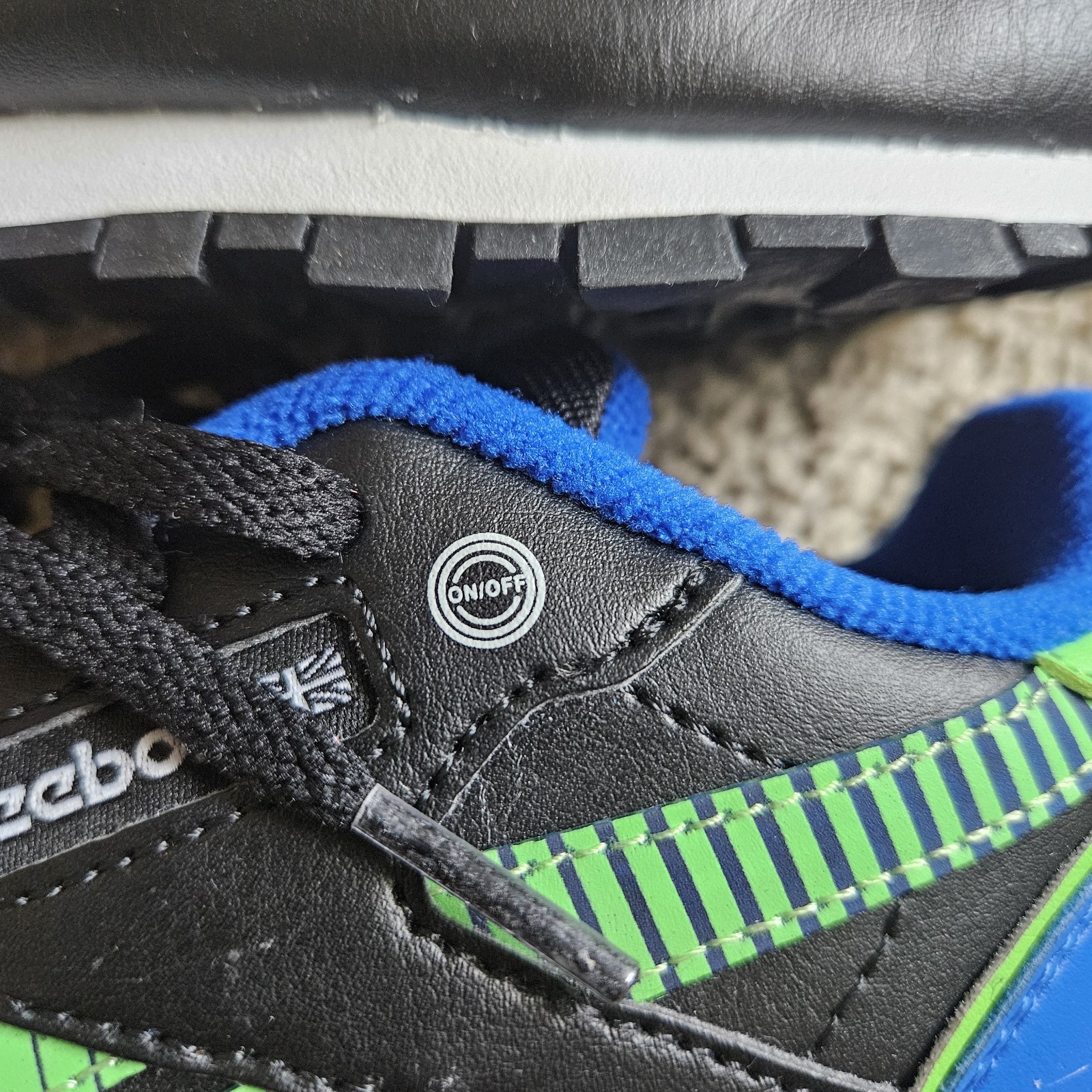 Reebok Classic Step N Flash Boys 13.5 New Without Box Light Up Shoes Sneakers thumbnail 3