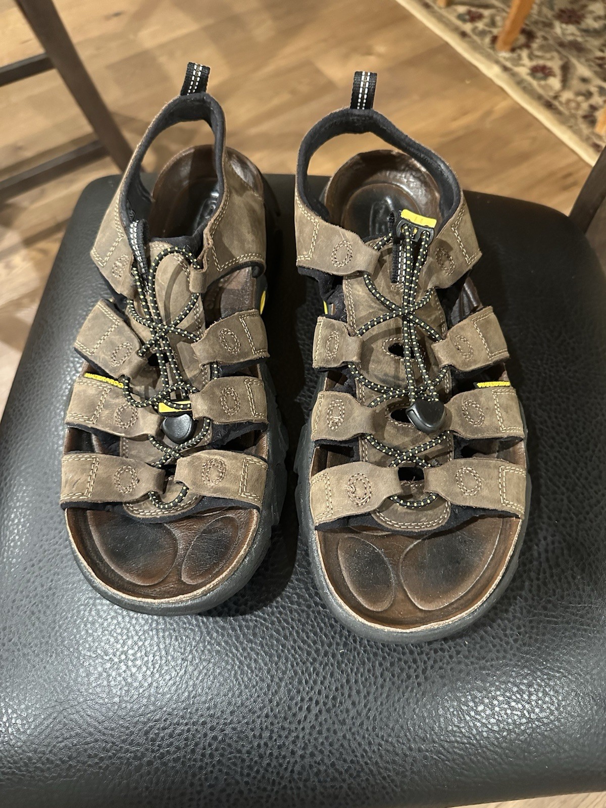 Keen Mens Size 12 Sporty Brown Leather Sandals Gently Worn Open Toe