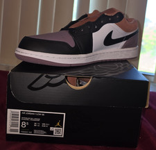 Jordan Air Jordan 1 SE Low Sky J Mauve Leathe...