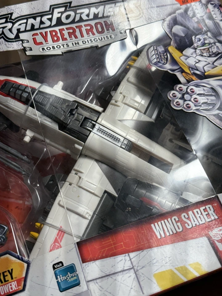 Hasbro Transformers Cybertron Wing Saber HTF NEW AND SEALED - Image 3 of 4