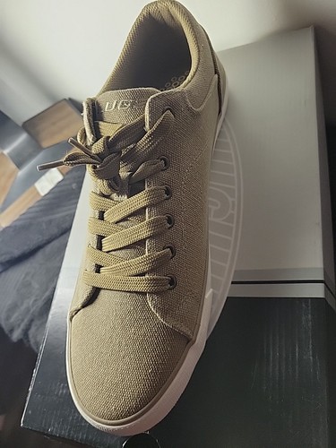 Men's Shoes Lugz Canvas Low Sneakers Gokden Tan size 11 lace up MCOLCC-011 - Picture 2 of 6