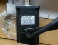 One New YASKAWA AC SERVO MOTOR SGM-02A312-Y1 SGM02A312Y1