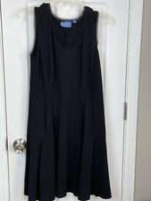 Simply Vera Wang Women's Dress Size Medium Black Sleeveless