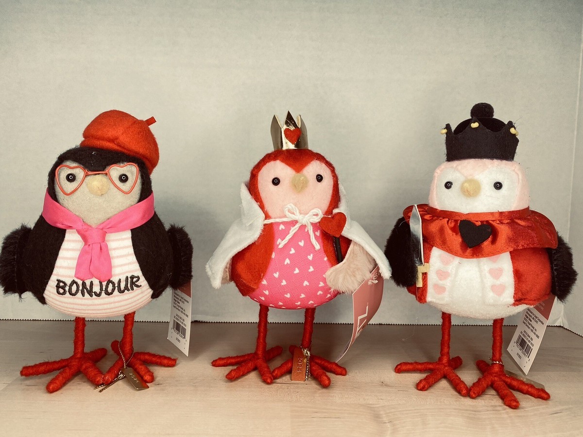 Target Spritz Feathery Friends Valentine's Day Birds Set of 3 2024