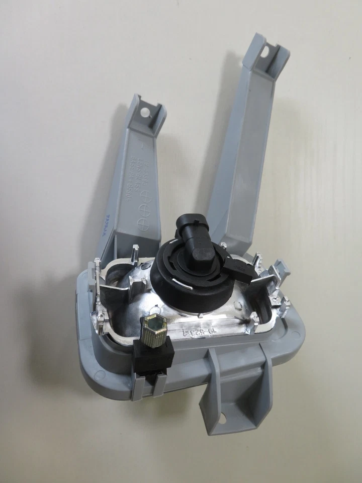 NS PASSENGER L FRONT FOG LIGHT OP0154414 FOR VAUXHALL ASTRA 1995-1998 - Image 3 of 4