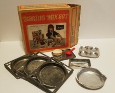 Vintage 1960's Sears- Baking Mix Set