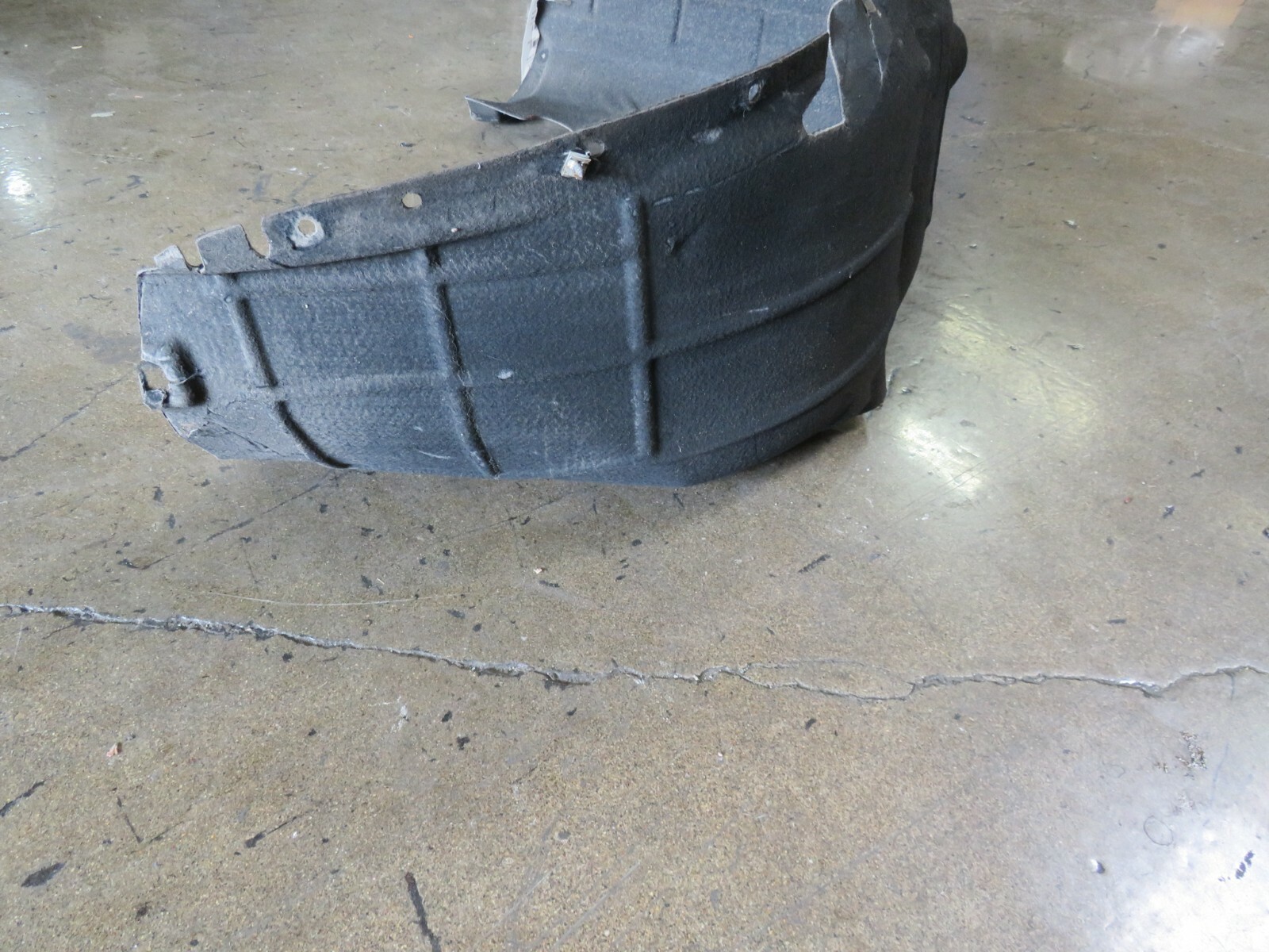 Maserati Quattroporte, LH, Left, Rear Inner Fender Liner, Used, P/N 670036808