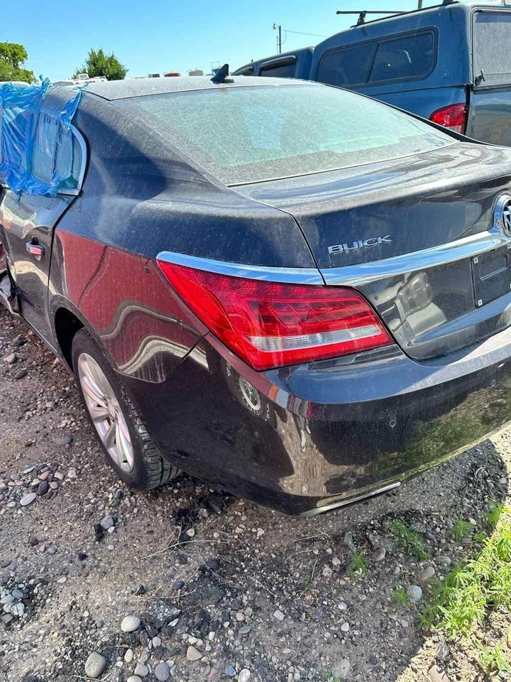 Medidor de flujo de aire de inyección de combustible usado se adapta a: Buick Lacrosse 2014 grado A Foto 2 de 4