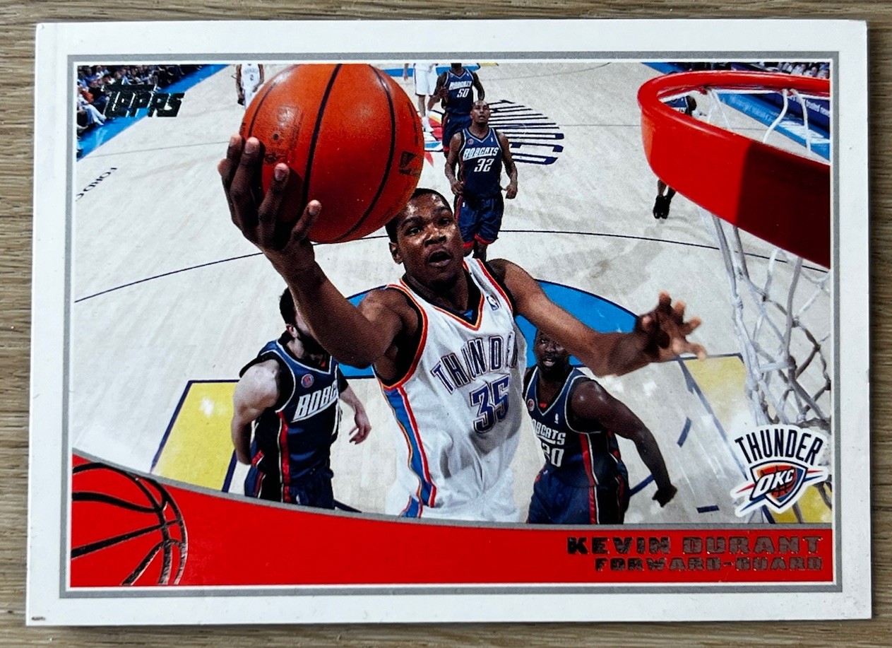 2009-10 Topps Basketball #211 - Kevin Durant - Oklahoma City Thunder Early KD
