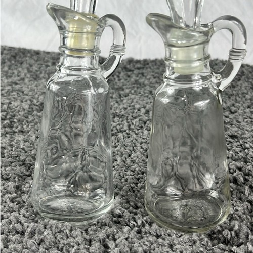 Elegant Glass Oil and Vinegar Cruet Set