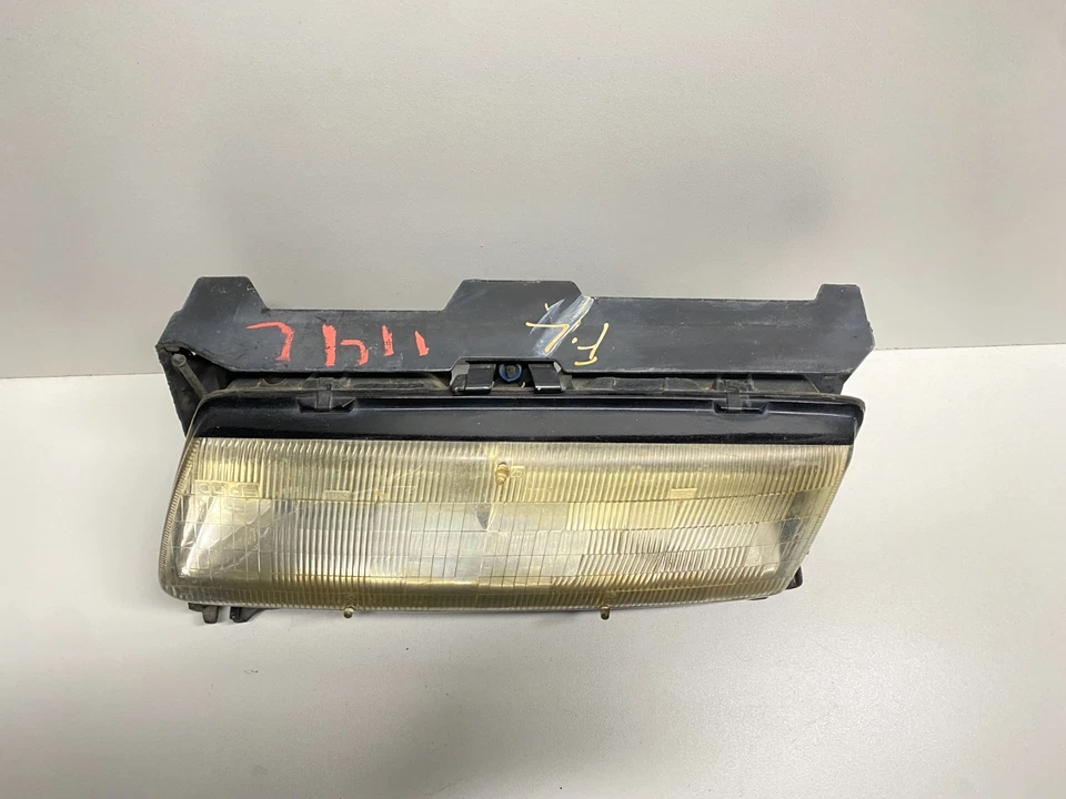 Faro delantero izquierdo del lado del conductor Pontiac Grand Prix 1990-1996 OEM, 114-00184 Foto 2 de 4