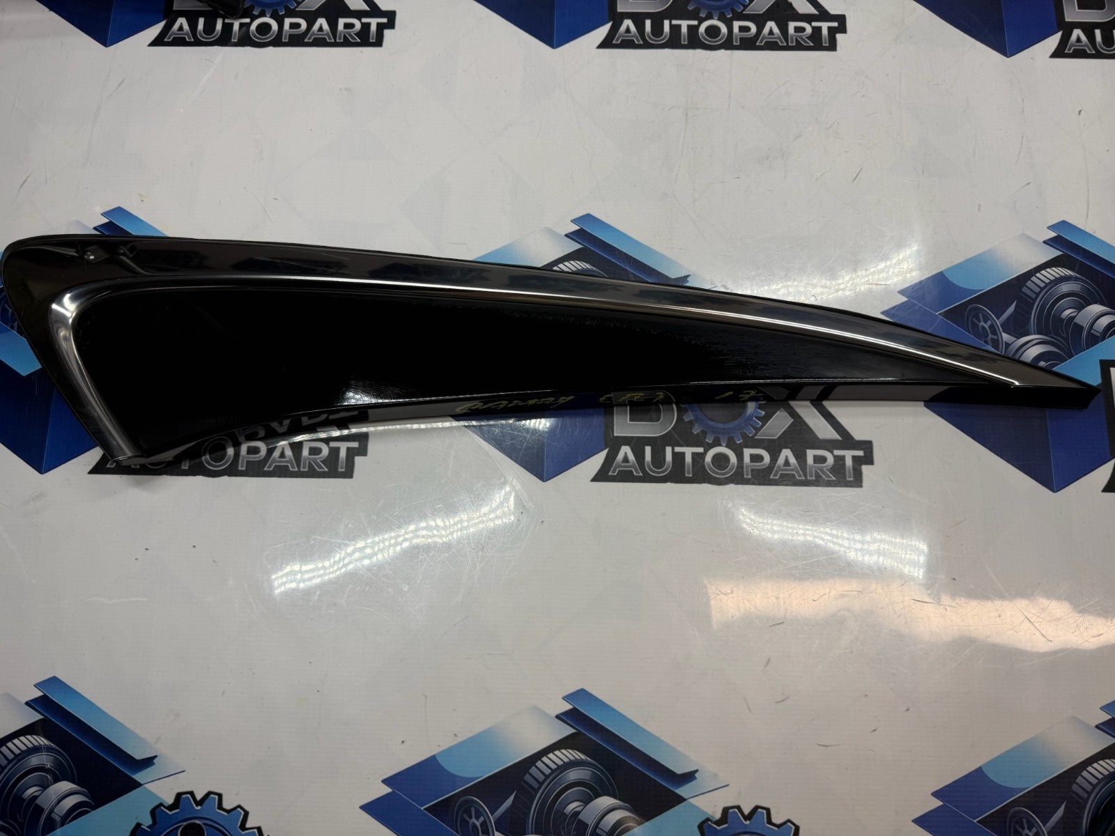 2015-2017 TOYOTA CAMRY PILLAR TRIM RH 7505506010 OEM