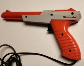 1985 Nintendo NES Zapper Duck Hunt Gun Authentic NES-005 OEM Original Retro