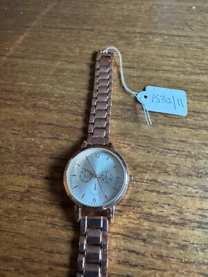 Ladies PRIMARK Gold Coloured Watch Bracelet W1532/11 UK