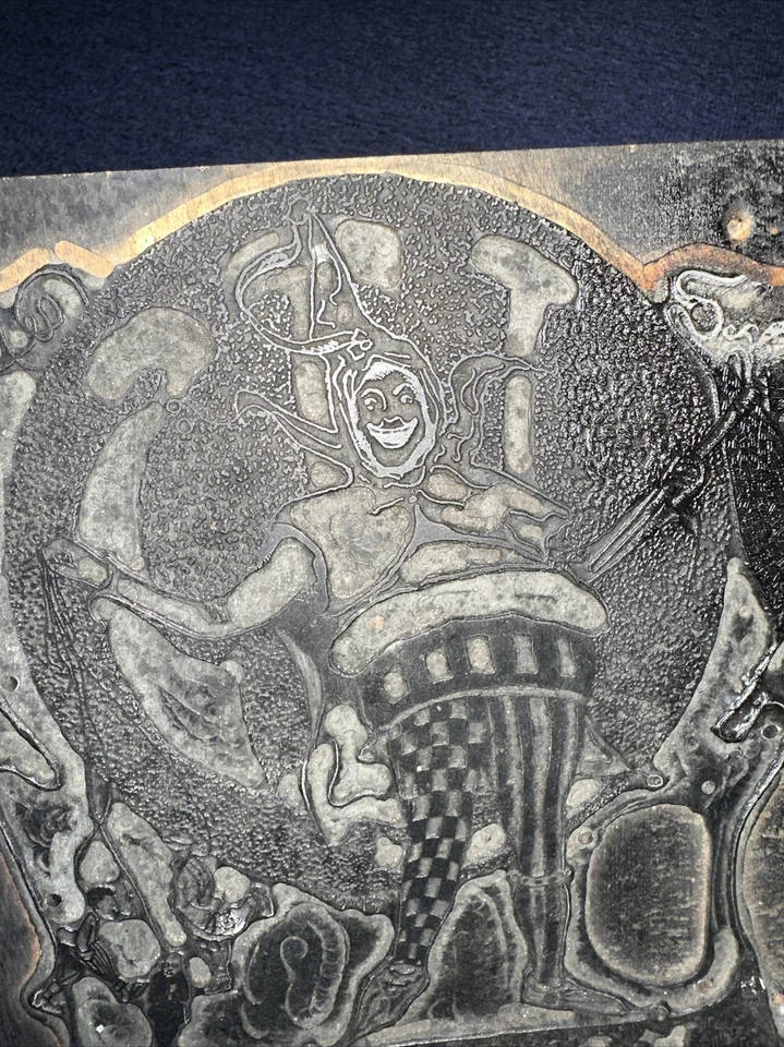 Print Block  “ Clown Jester “ Unique Image,Nice Details! - Image 4 of 4