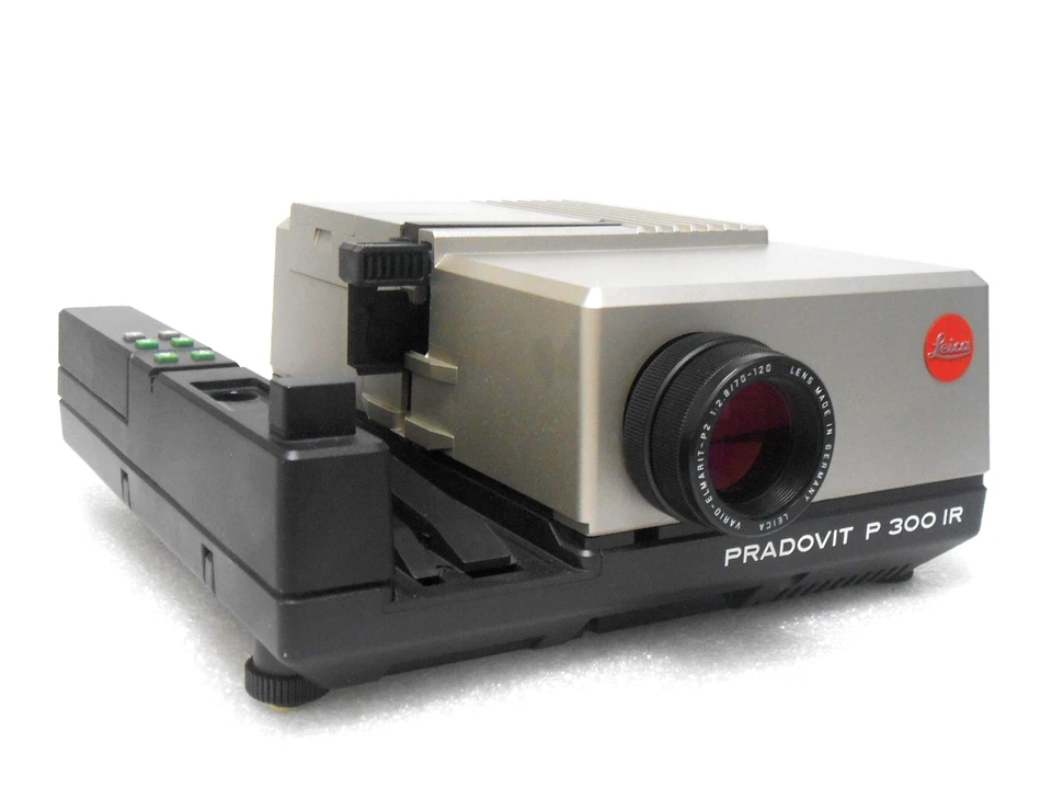 Leica Pradovit P300IR Diaprojektor mit Leica Vario Elmarit 1:2,8/70-120 - Bild 1 von 4