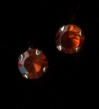 New 14K Solid Yellow Gold 3mm Round Red Garnet Gemstone Solitaire Earrings ny