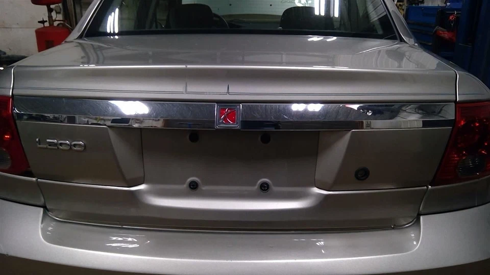 Gold Trunk Lid Sedan Without Spoiler Fits 03-05 SATURN L SERIES 10304739 - Image 4 of 4