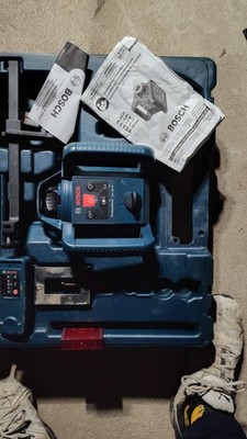 Bosch GRL 300 HV Rotary Laser Level GRL 300 HV with Carrying Case & Manuals