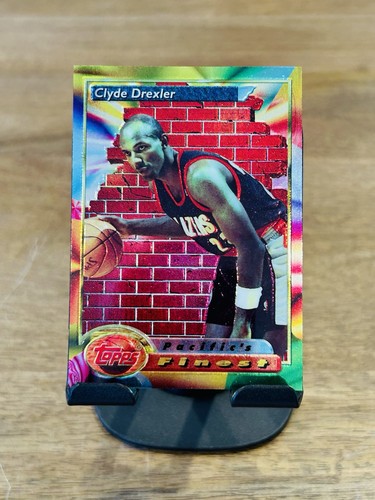 Clyde Drexler [Refractor] #129 1993 Finest card