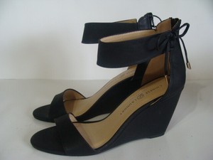 chinese laundry camomile