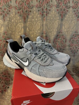 Nike Women's V2K Run Light Pumice/Chrome FN6703-003 | eBay Nike Women's V2K Run Light Pumice/Chrome FN6703-003 | eBay